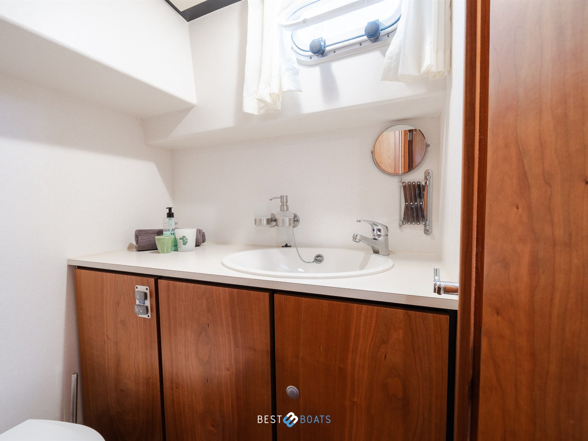 Linssen Grand Sturdy 34.9 AC