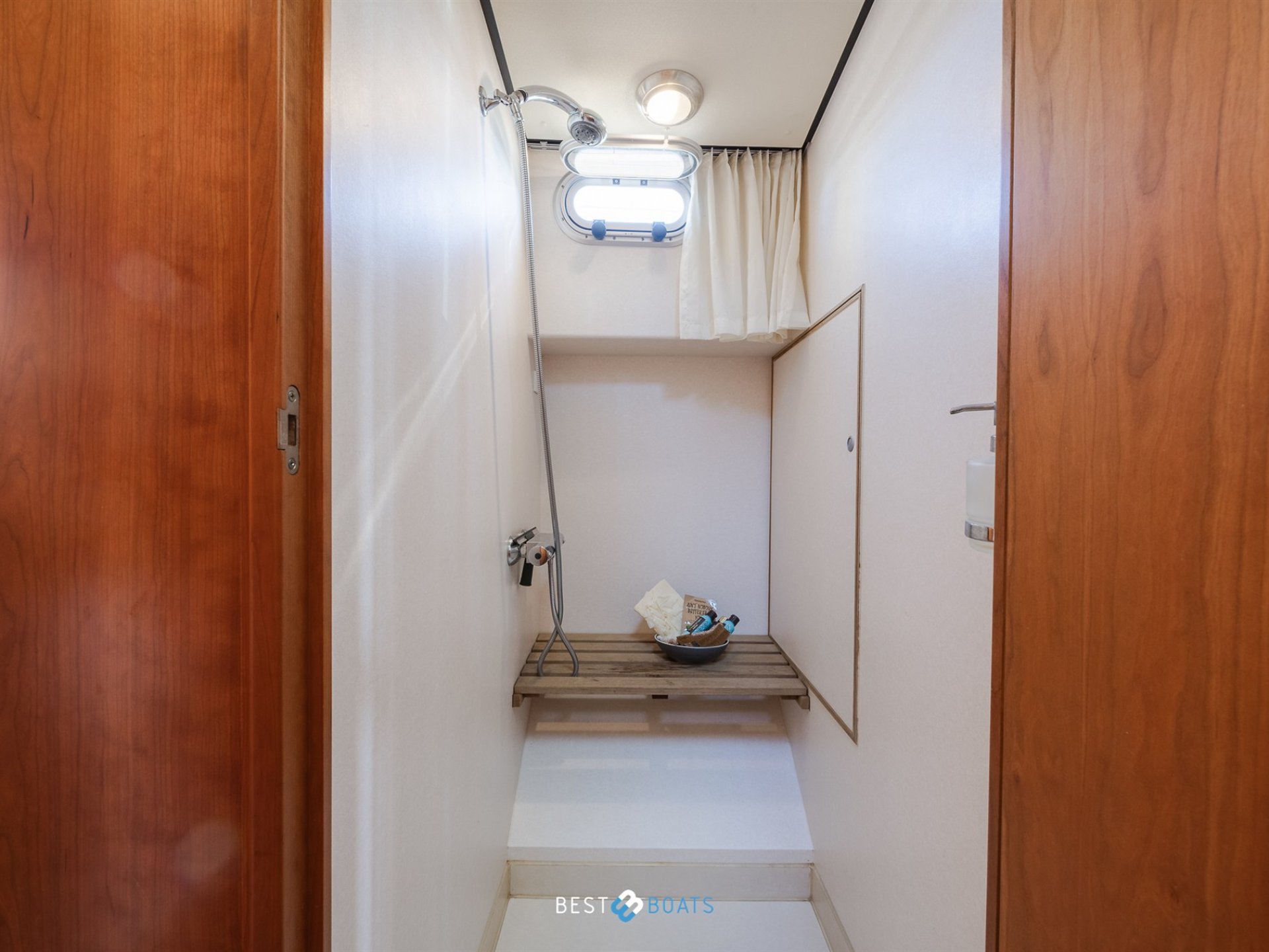 Linssen Grand Sturdy 40.9 AC