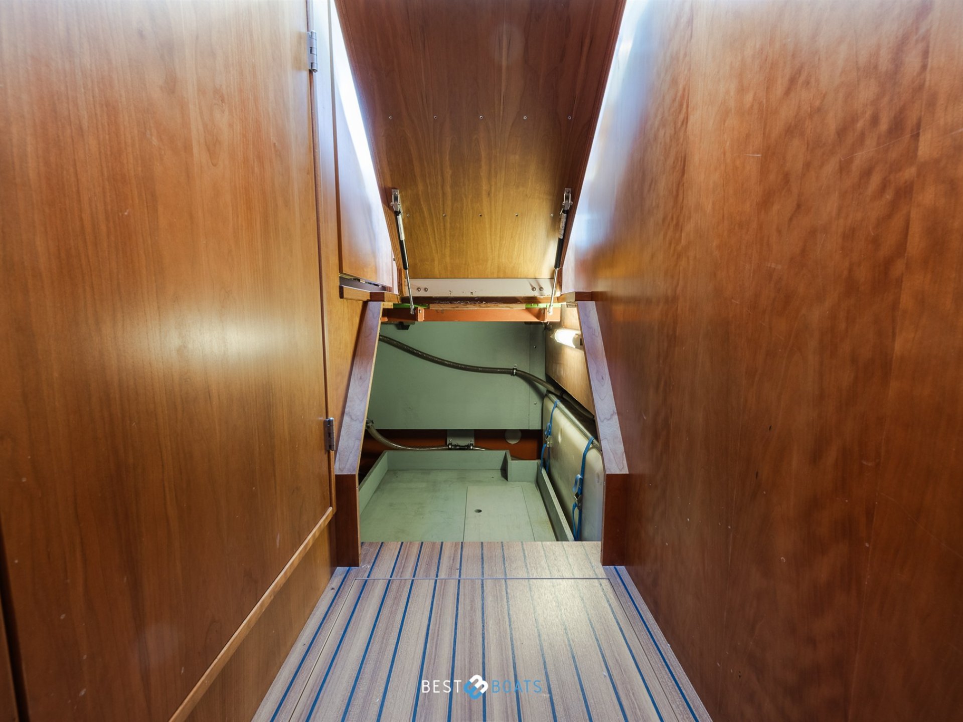 Linssen Grand Sturdy 40.9 AC