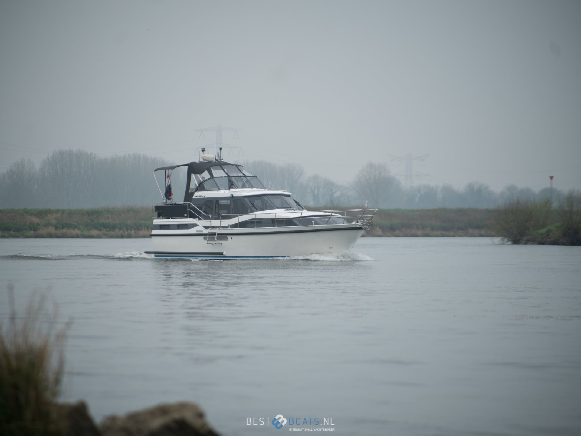 Linssen 37SE