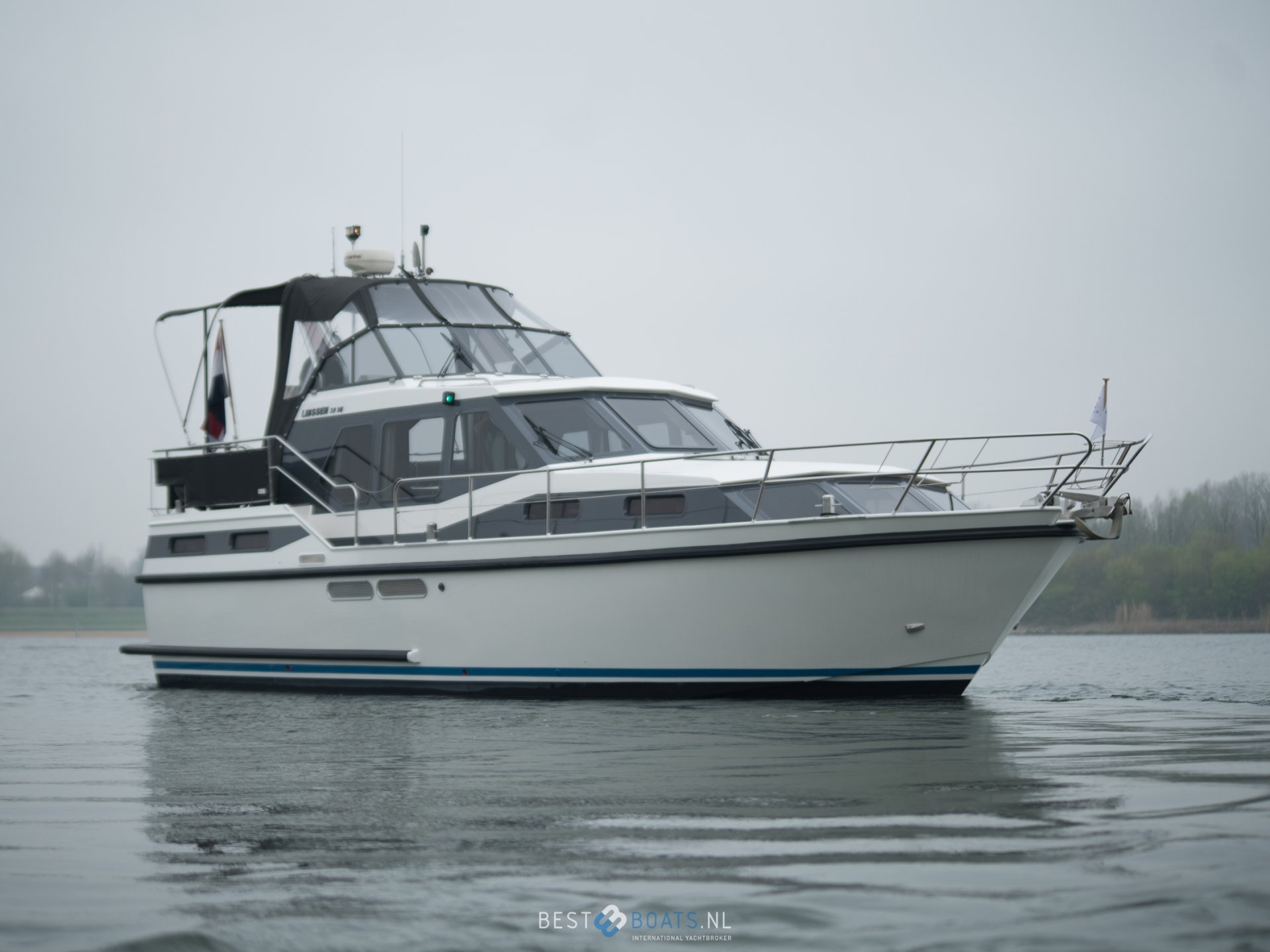 Linssen 37SE