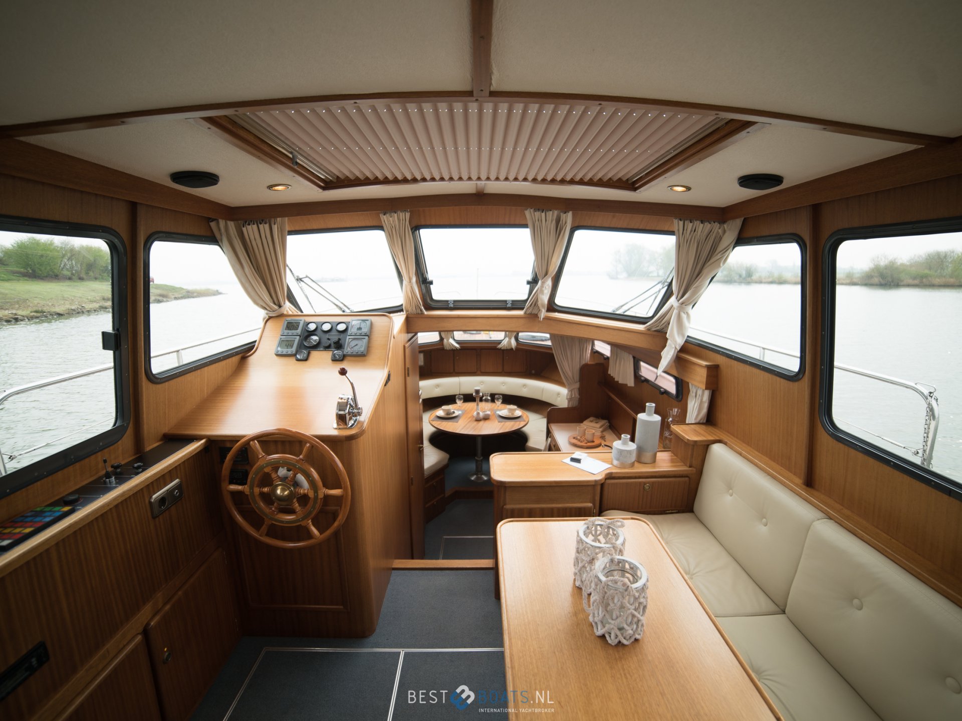 Linssen 37SE
