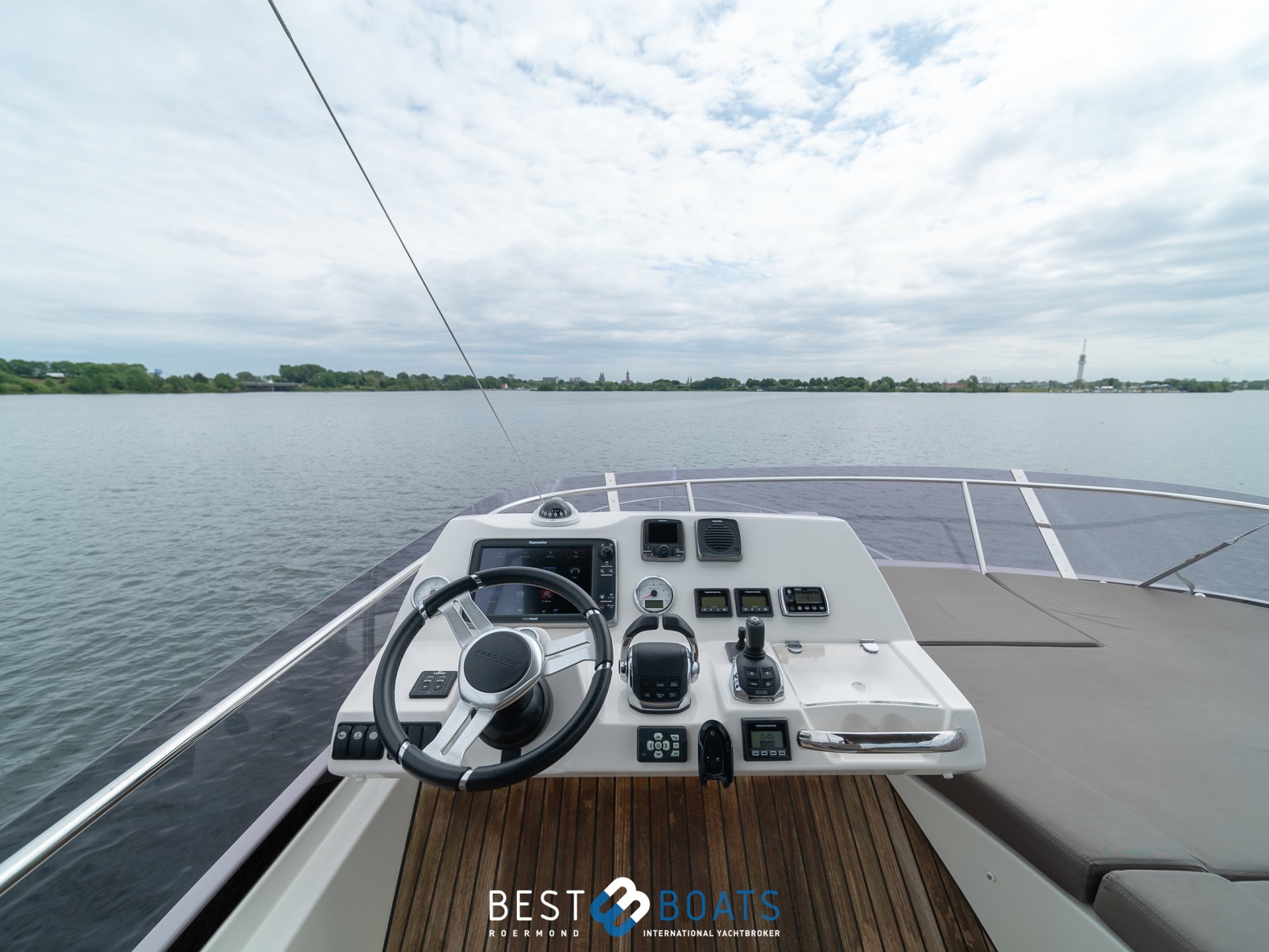 Prestige 500 Fly