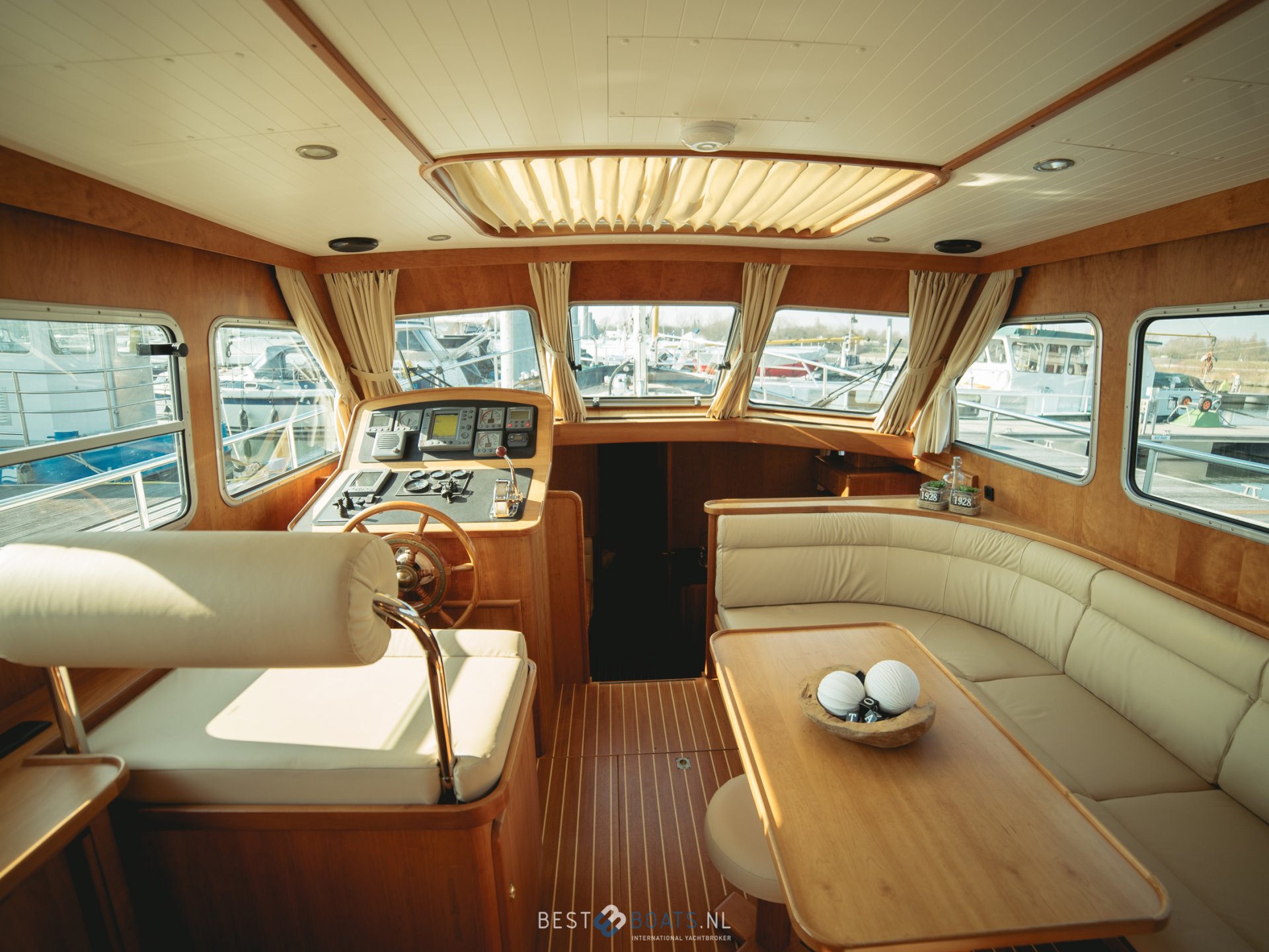 Linssen Grand Sturdy 430 AC