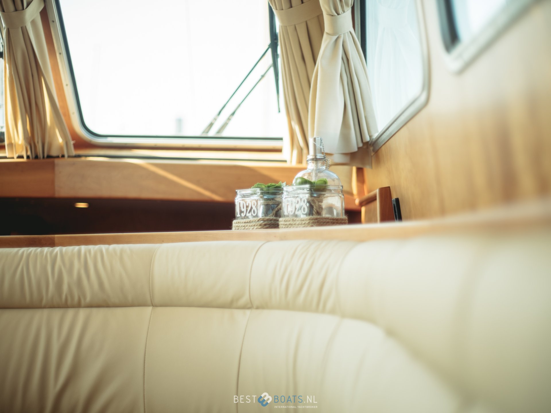 Linssen Grand Sturdy 430 AC