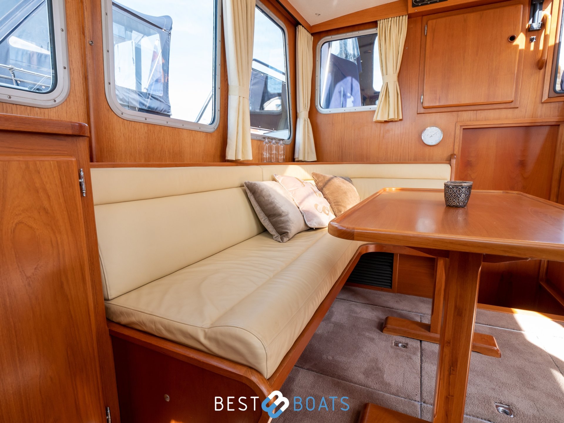 Linssen Classic Sturdy 400 AC Twin