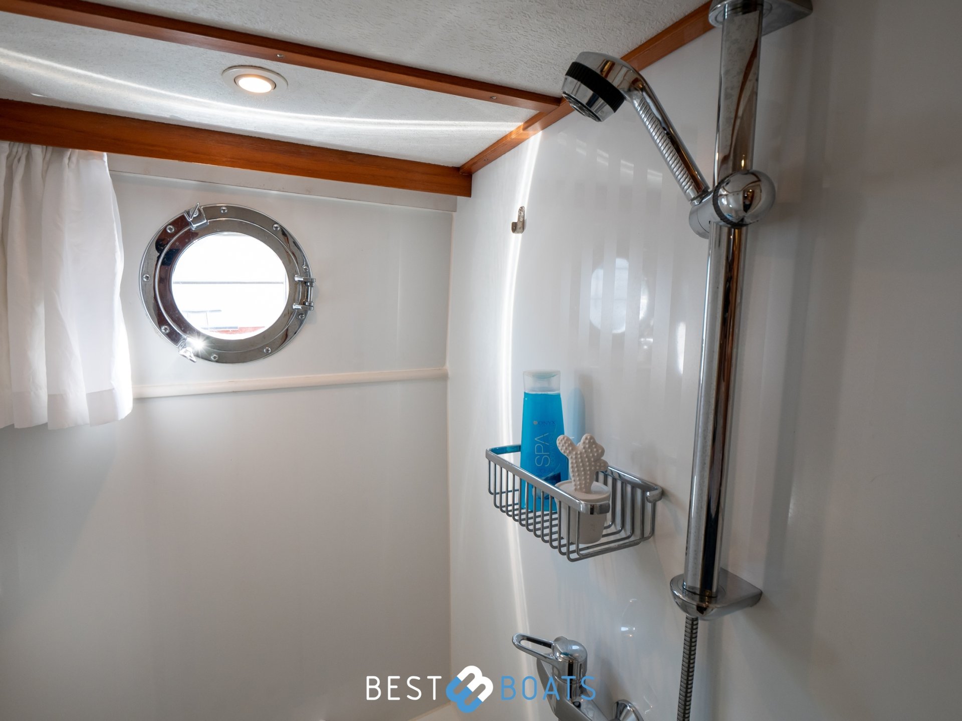 Linssen Classic Sturdy 400 AC Twin