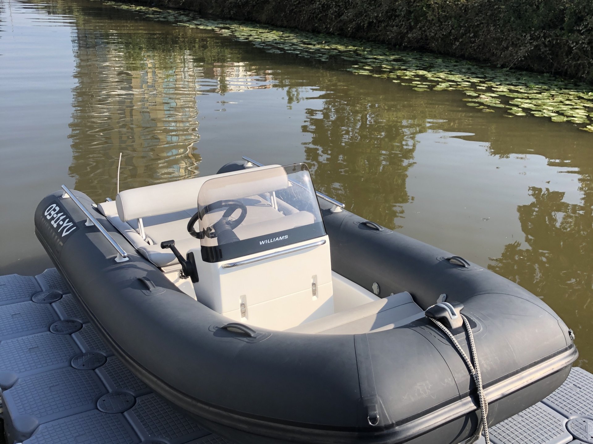 Williams Sportjet 400
