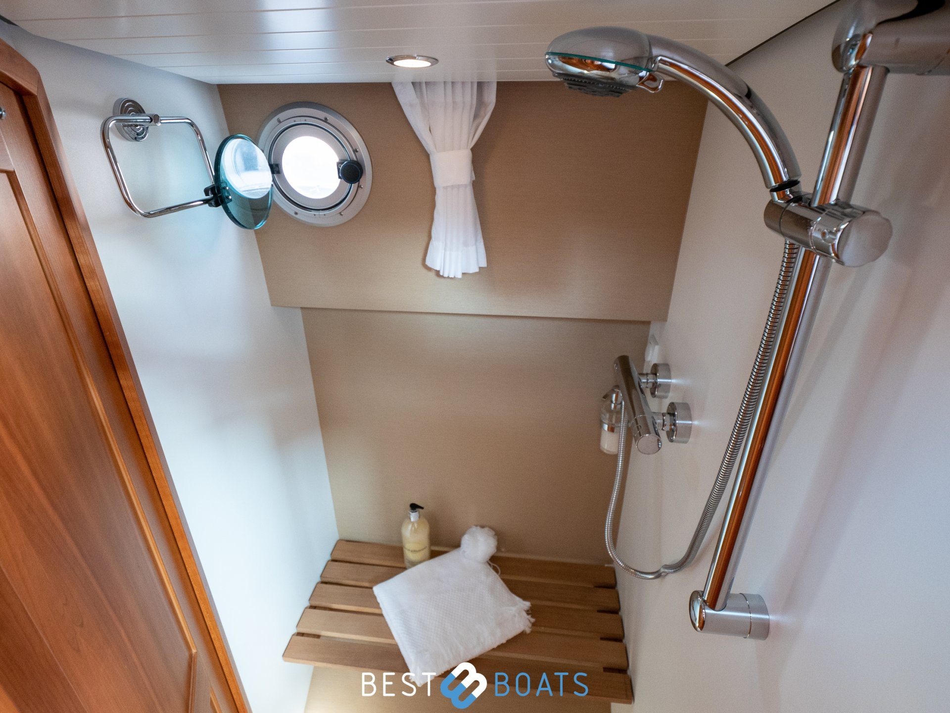 Linssen Classic Sturdy 32.0 AC