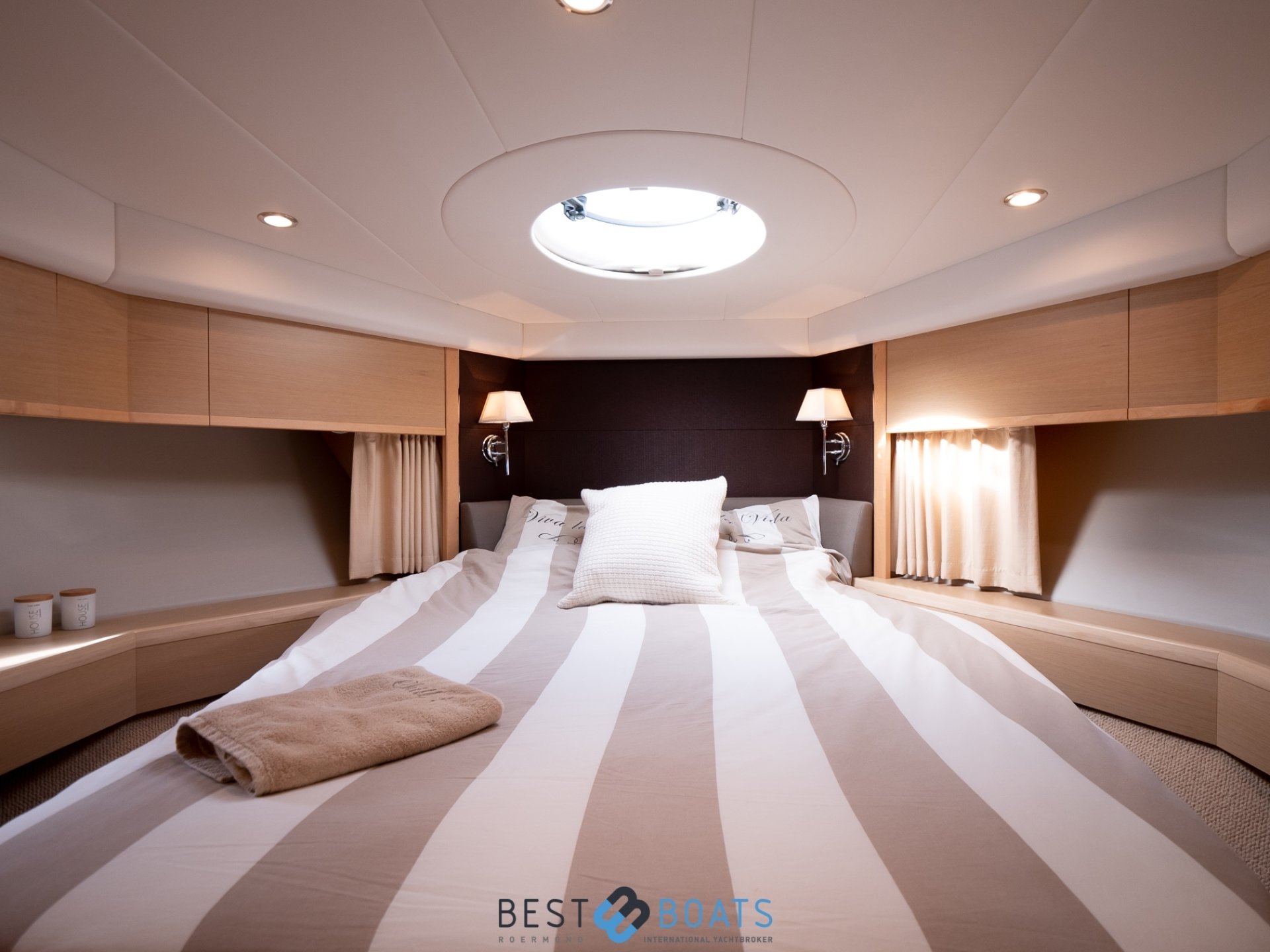 Princess V45 Open