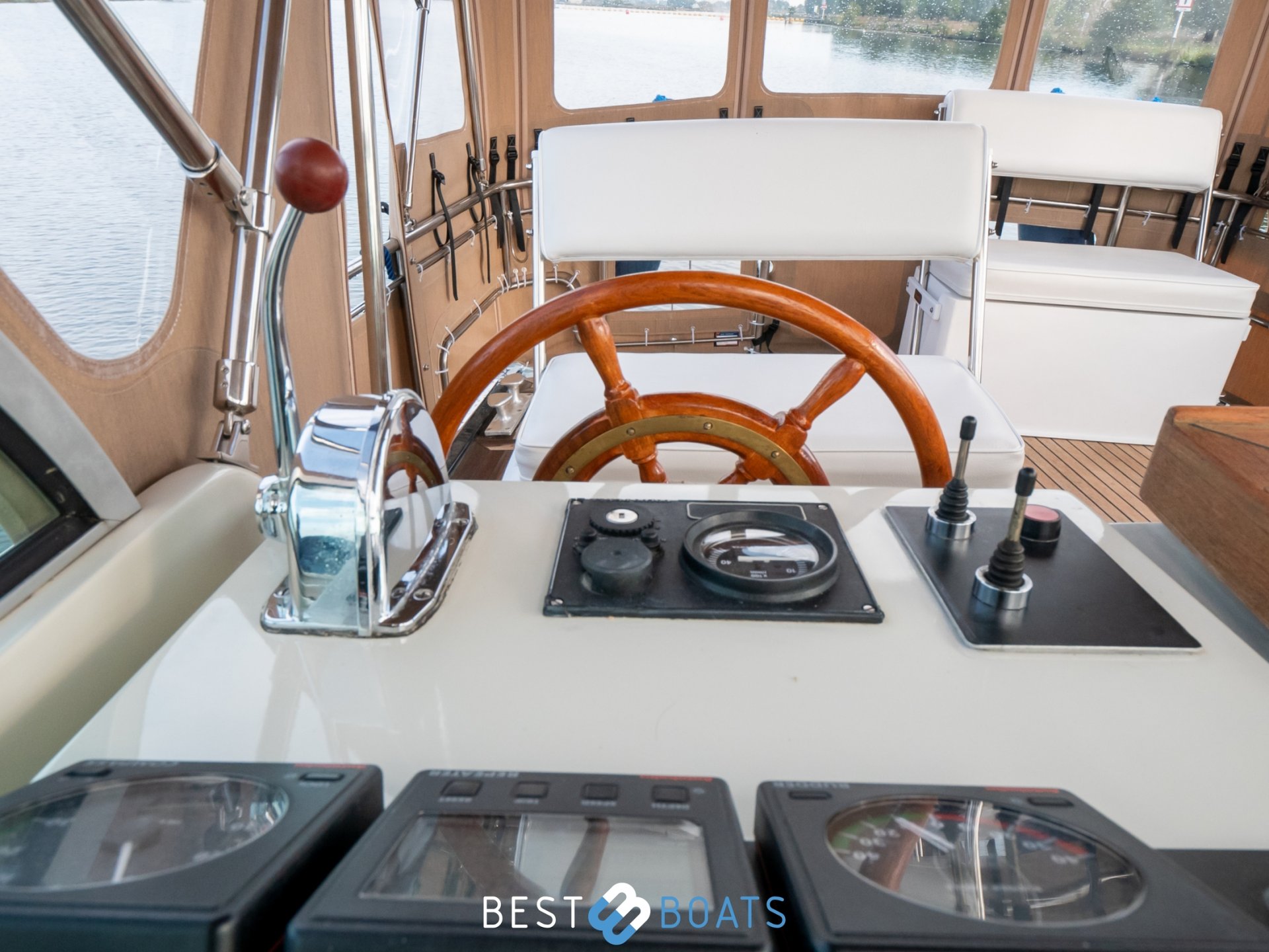 CLASSIC STURDY 360 AC - Lina - 2020-1386
