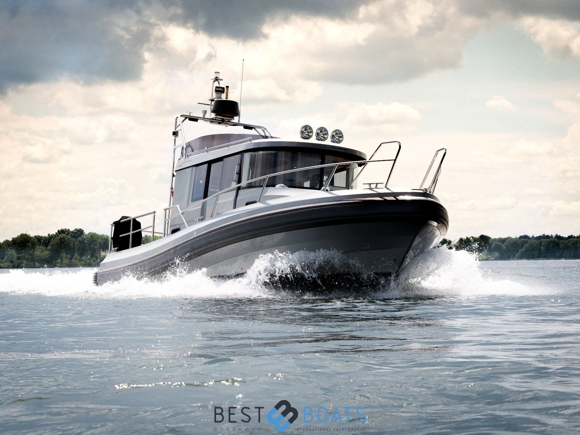 Paragon 31 Flybridge