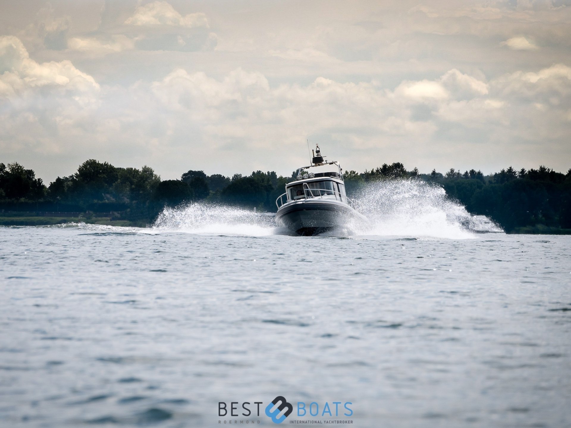Paragon 31 Flybridge