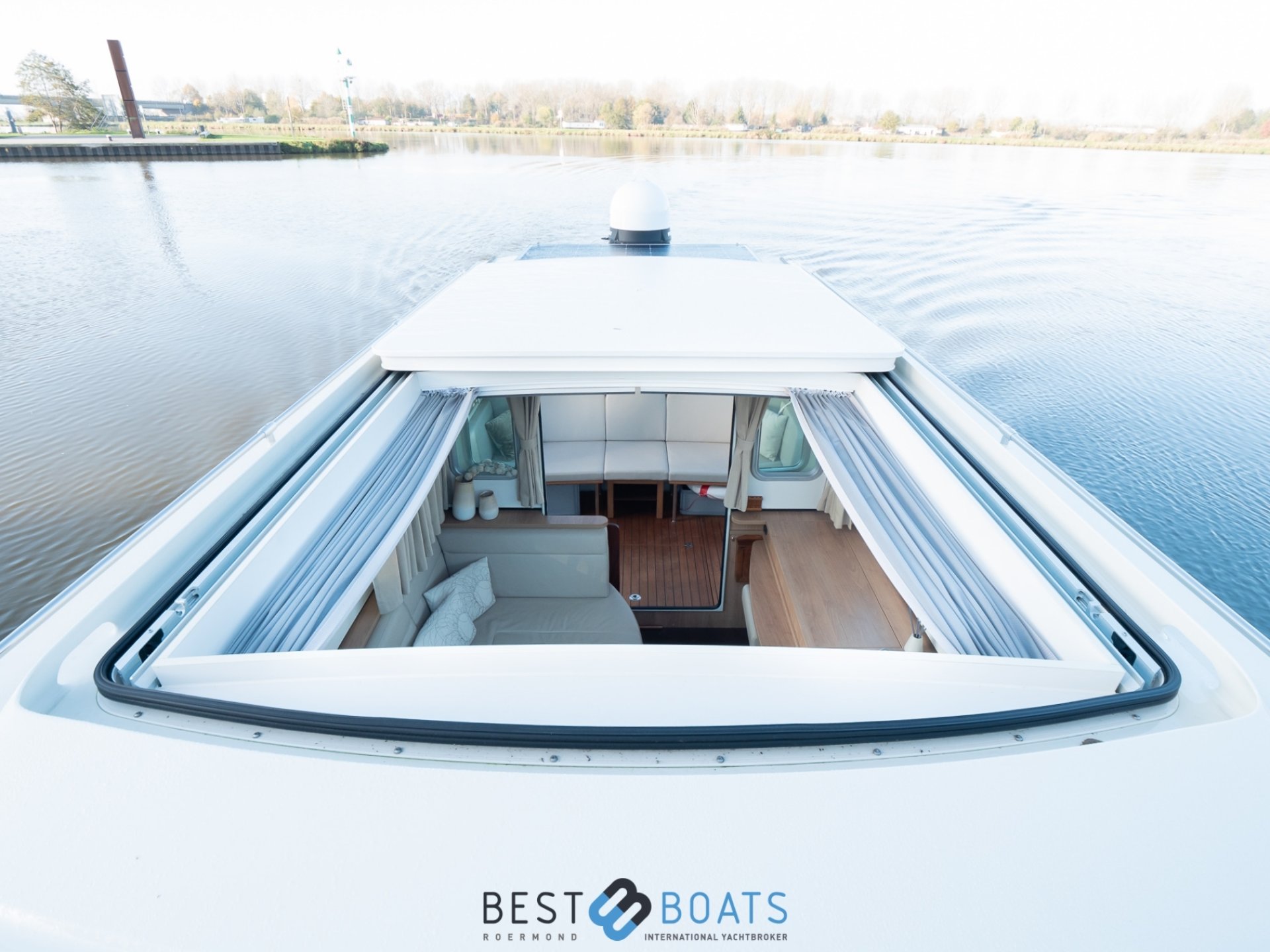 Linssen Grand Sturdy 30.0 Sedan