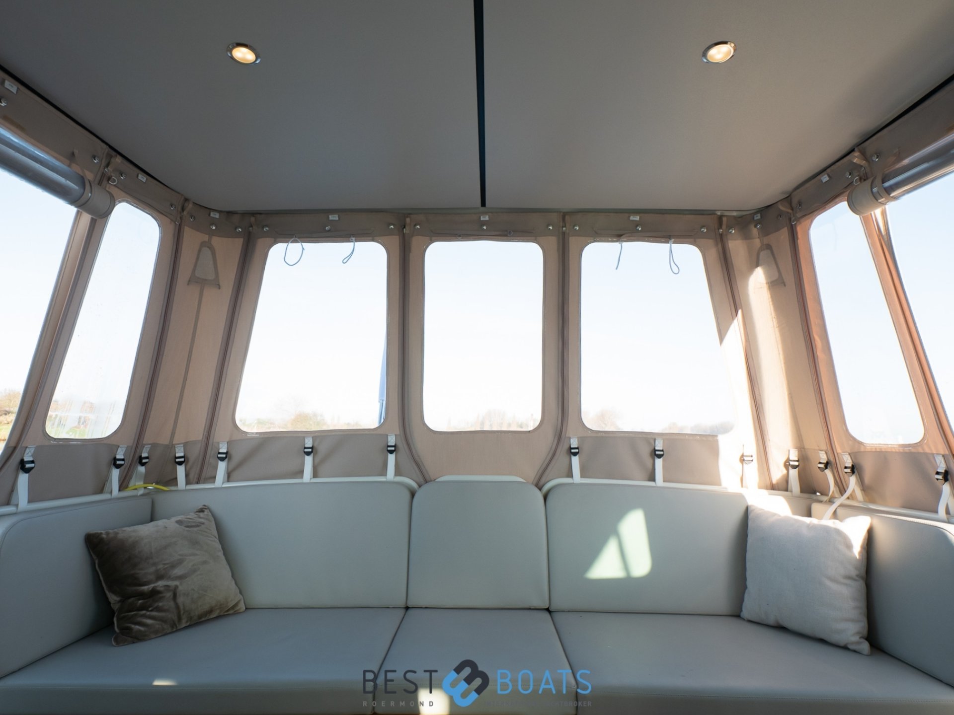 Linssen Grand Sturdy 30.0 Sedan
