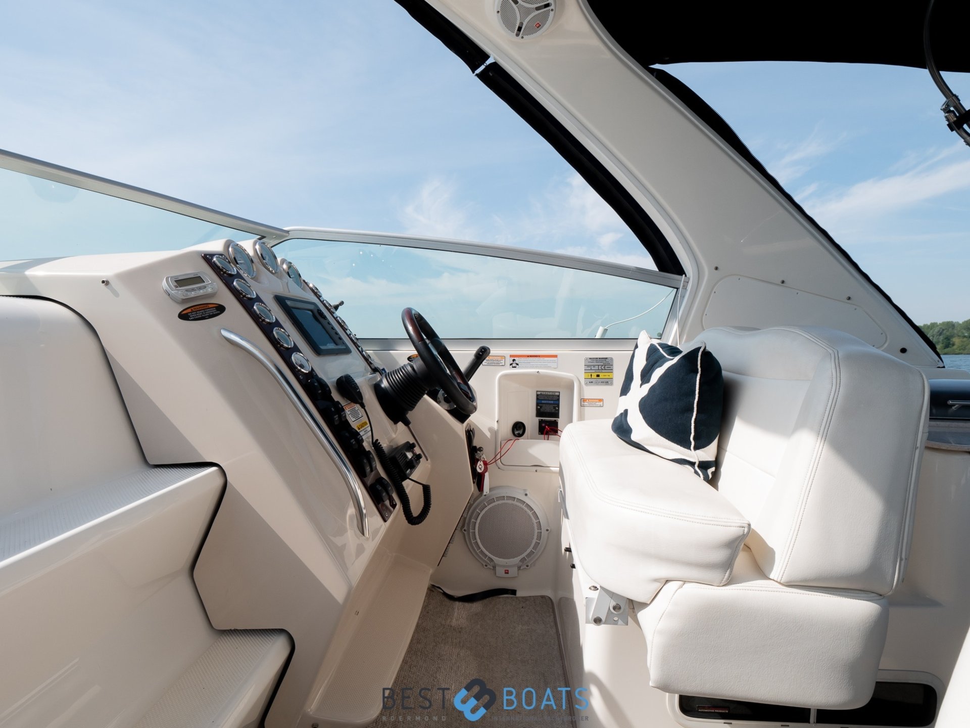 Maxum 2900 SE