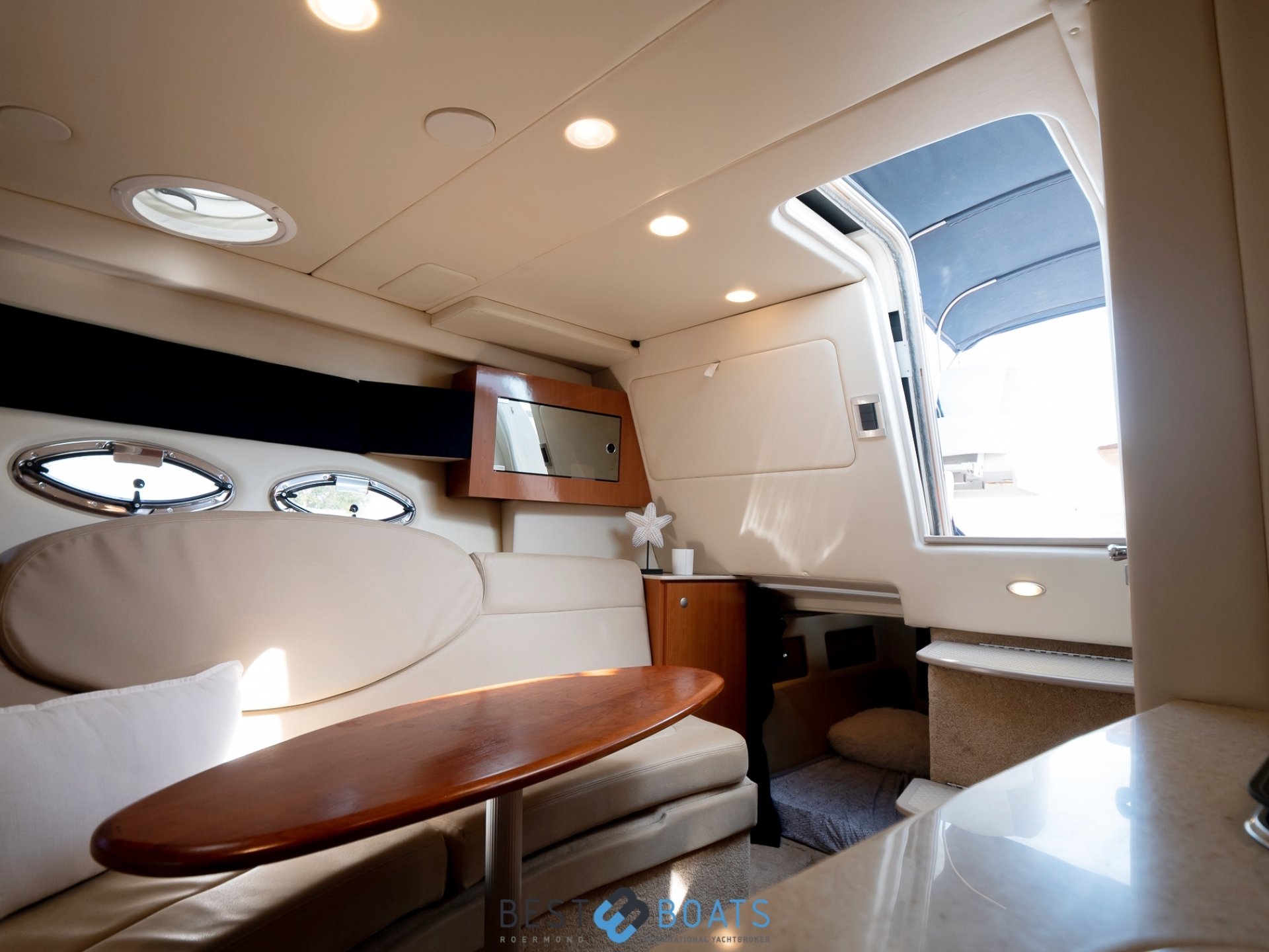 Maxum 2900 SE