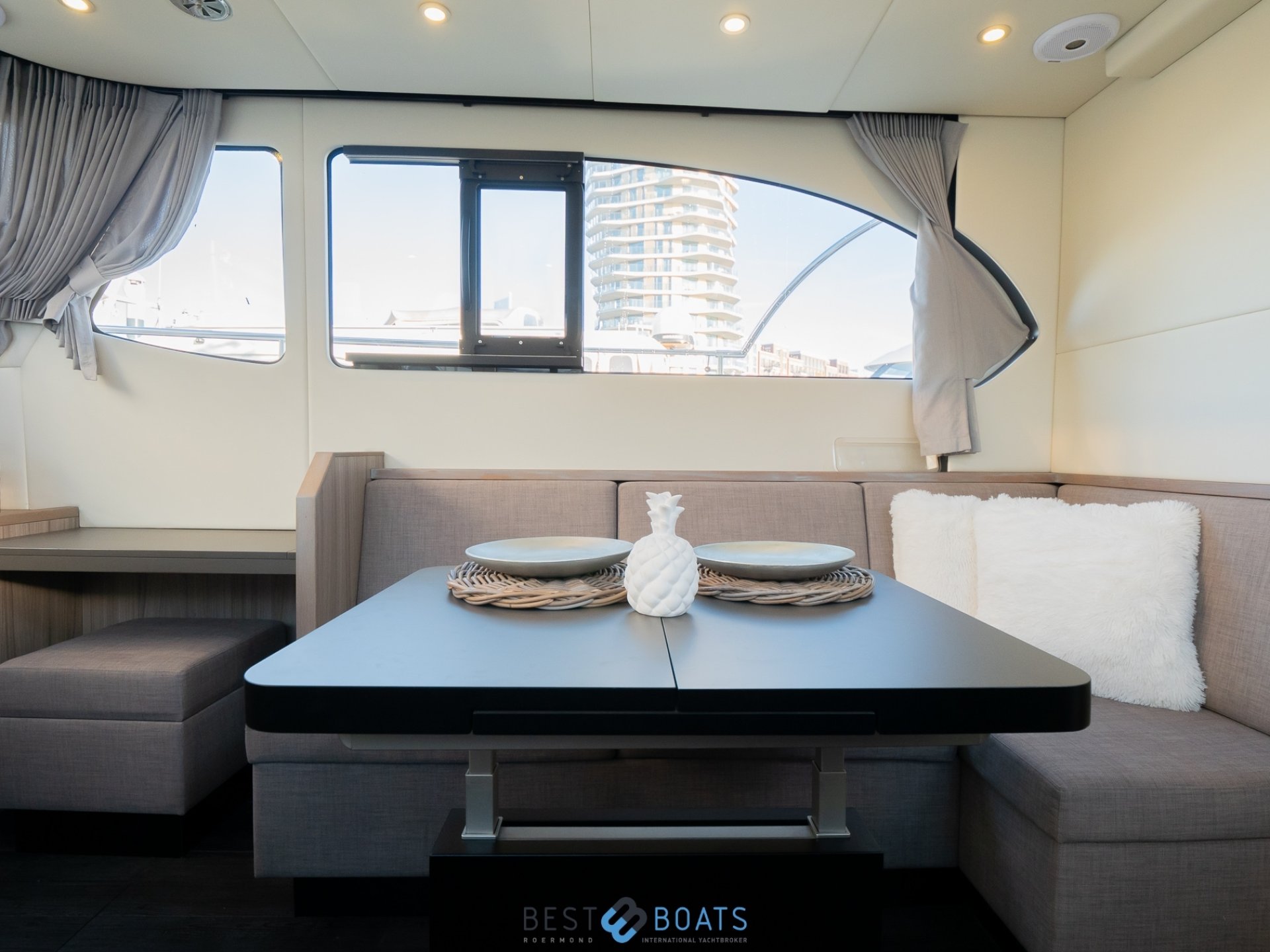 Jetten 38 AC