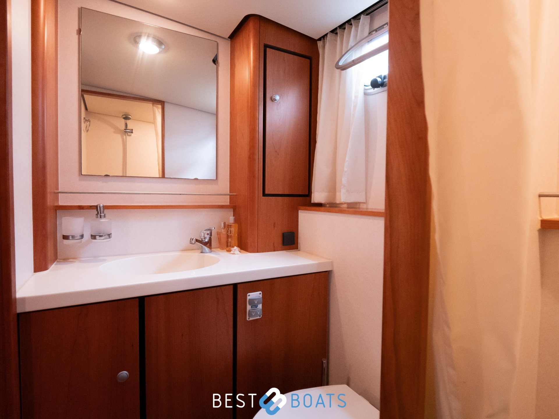 Linssen Grand Sturdy 43.9 AC
