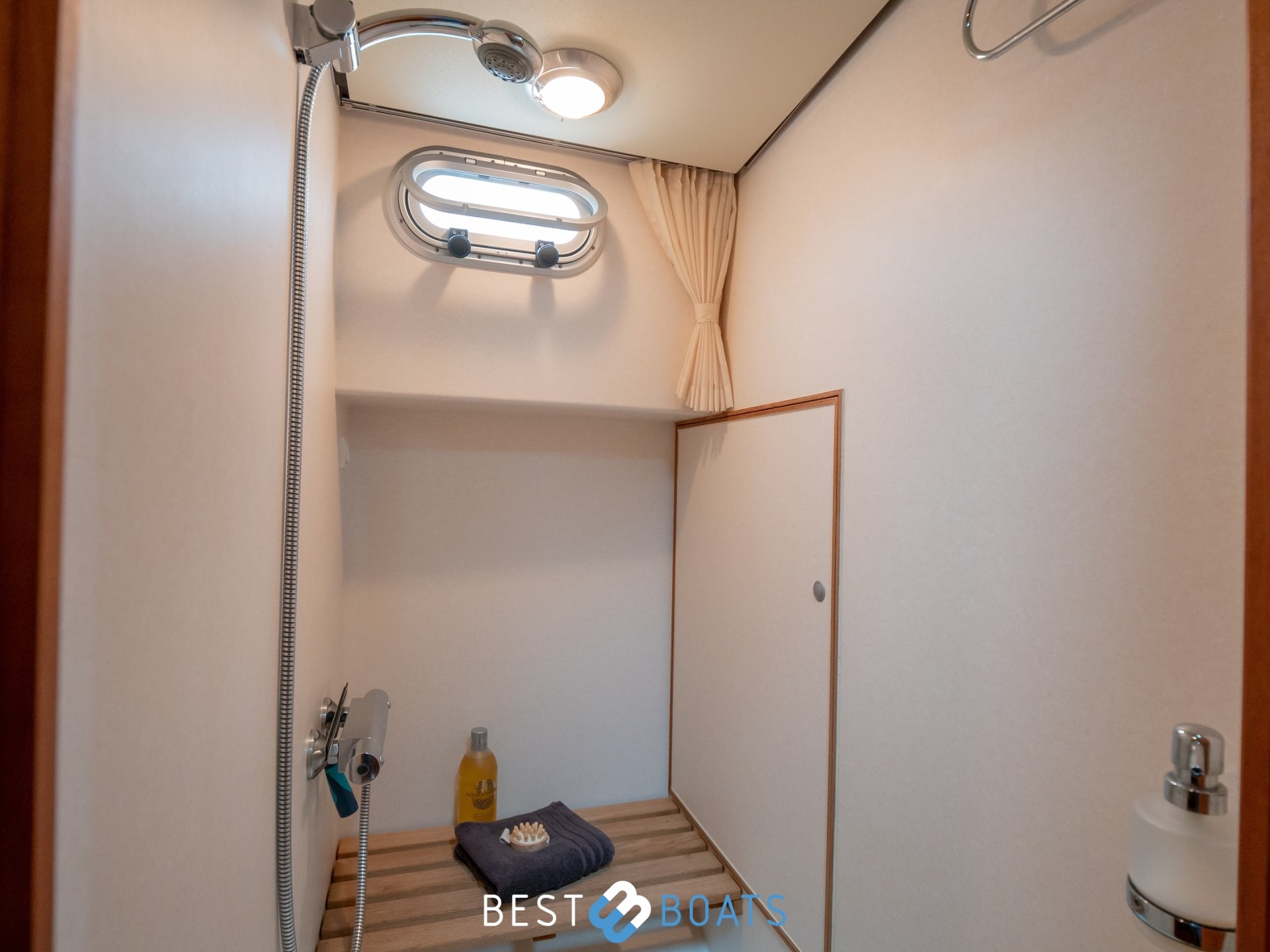 Linssen Grand Sturdy 43.9 AC