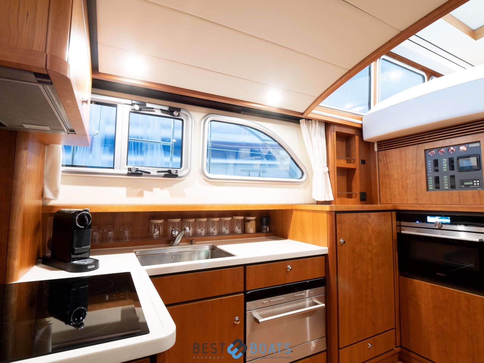 Linssen Grand Sturdy 470 Wheelhouse