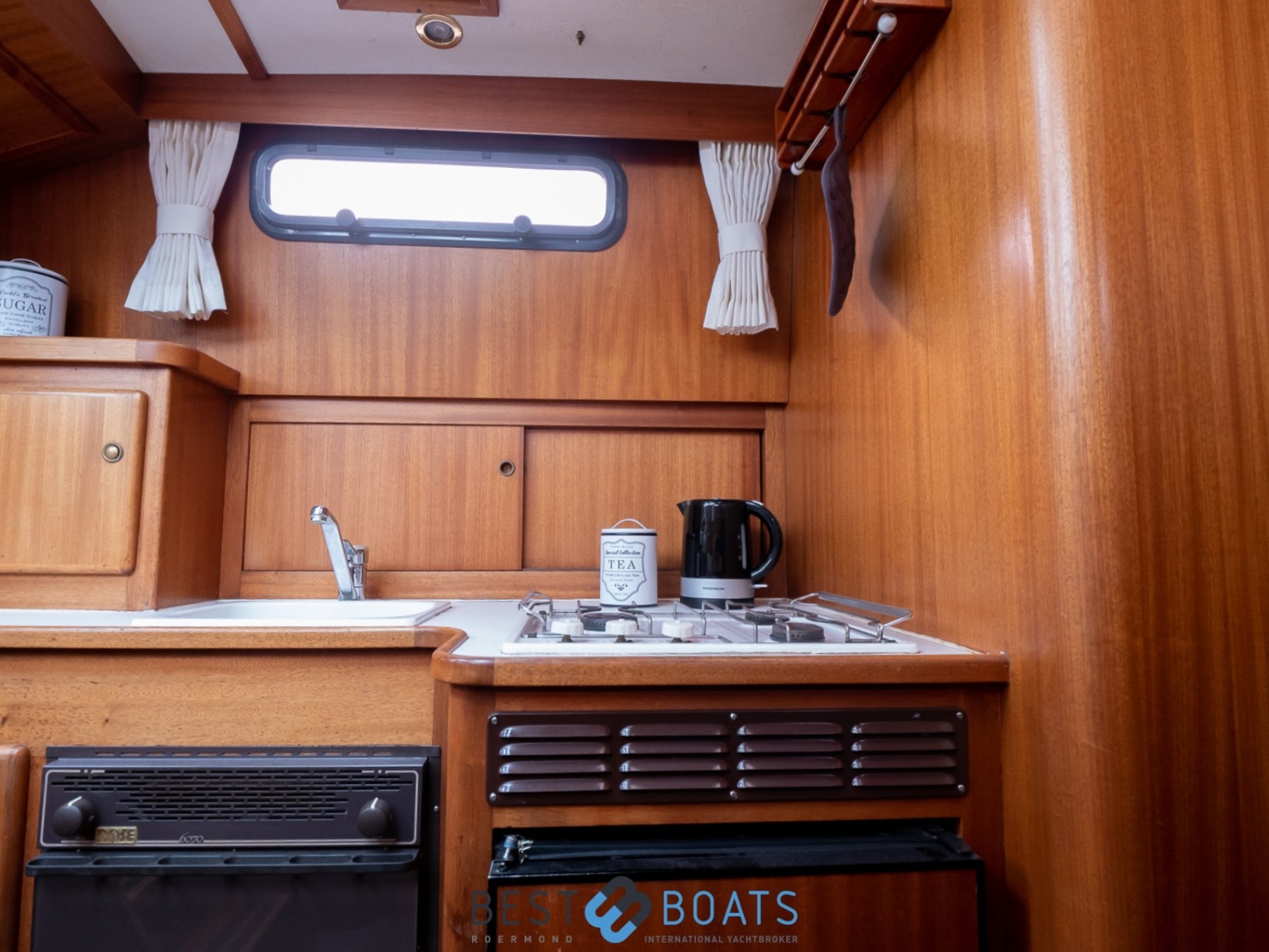 Linssen 37SE