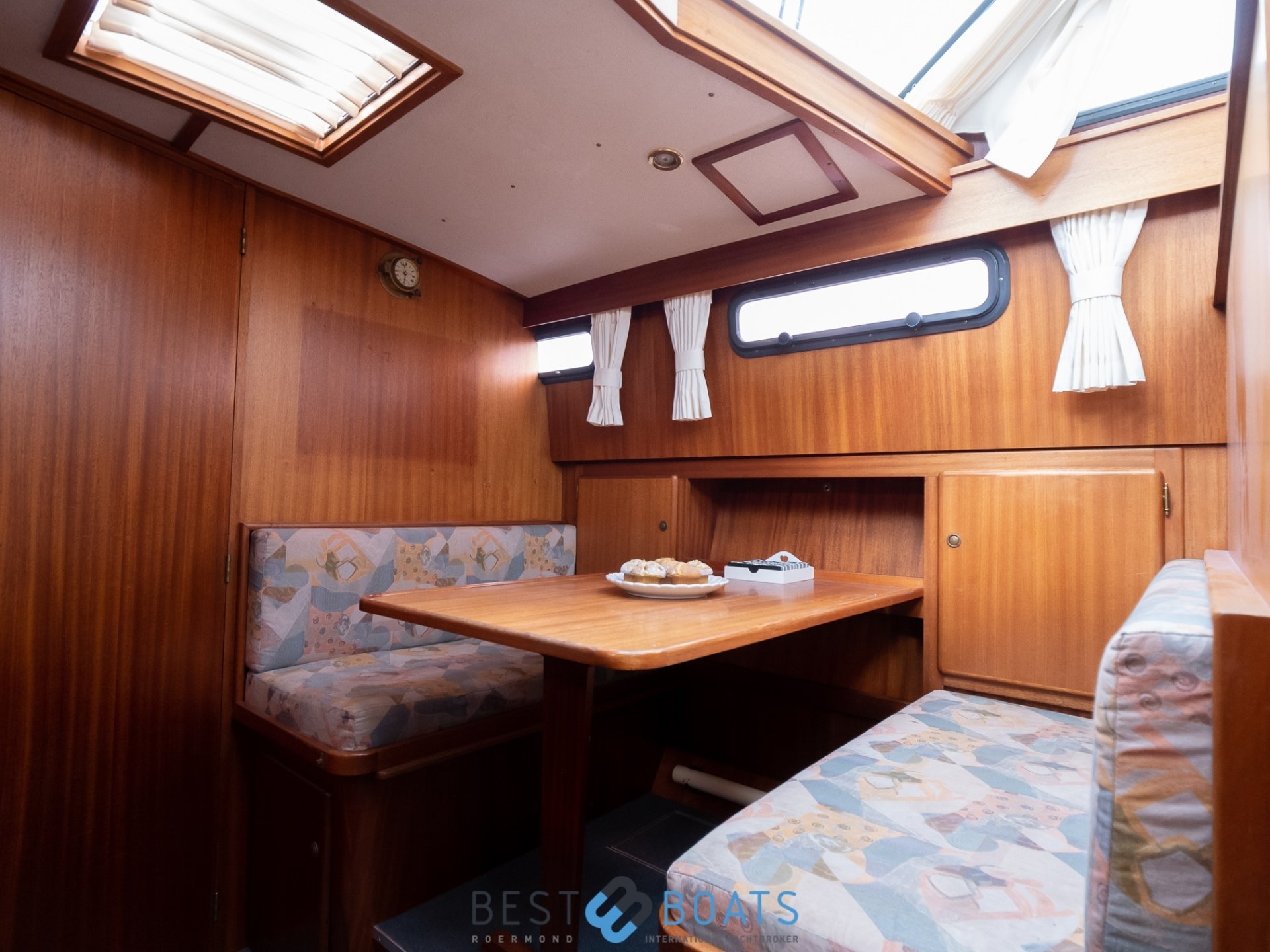Linssen 37SE