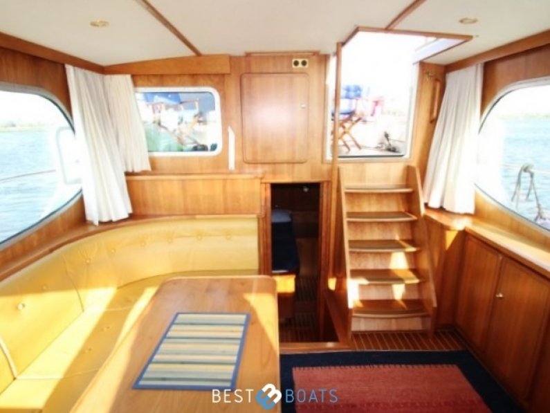 Dutch Sturdy 380 AC - Wumbaba - 2021-1414